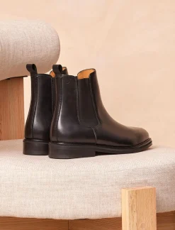 Chelsea Boot City><noscript><img width=