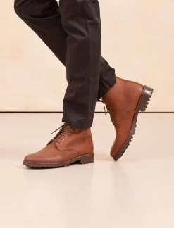 Chukka Commando><noscript><img width=